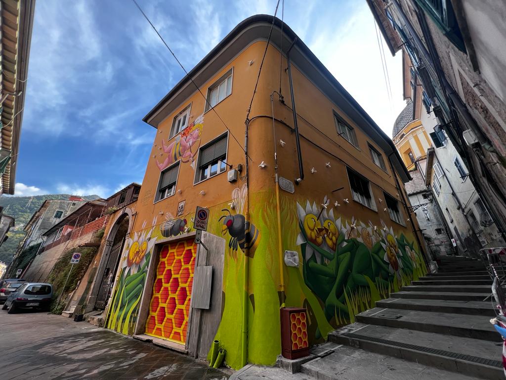Arte, a Carrara il primo eco-murales multimediale d’Italia