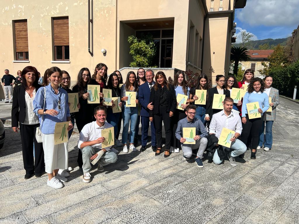 Denisa Nicoleta vola in Francia grazie alla Borsa di studio di Fondazione Marmo e Fondazione Intercultura