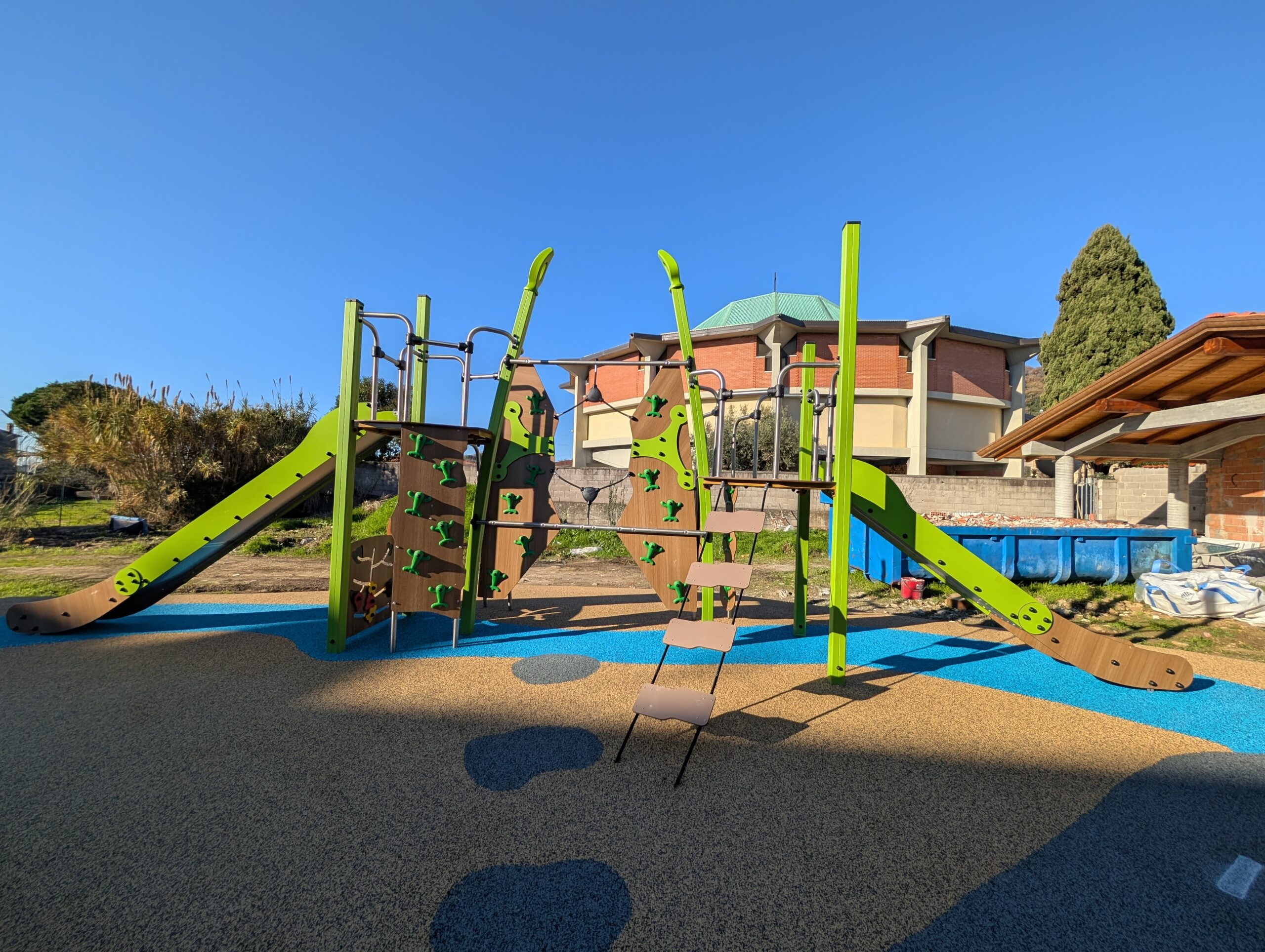 foto_Parco Giochi Parrocchia Gesù Bambino